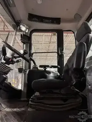 USED DOOSAN DL220-5