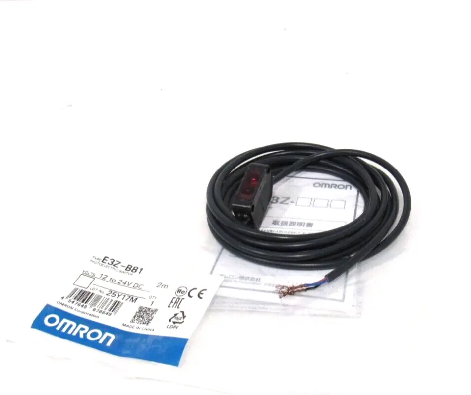 NEW OMRON E3Z-B81 PHOTOELECTRIC SWITCH E3ZB81