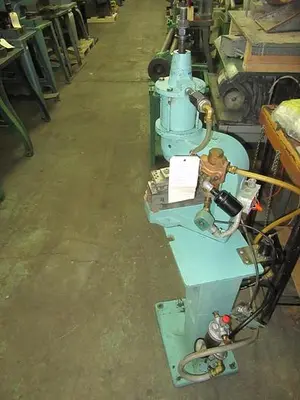2245-220 Hugold Pneumatic Air Press on Stand