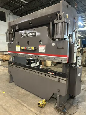 Used CINCINNATI INC 135CB-8 Press Brakes Georgia US | The Equipment Hub #1293526