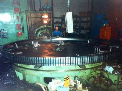 USED TURNTABLE DIA 4200 MM X 80 TON