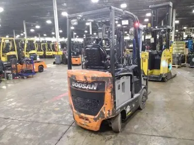 USED 2020 DOOSAN BC20S-7