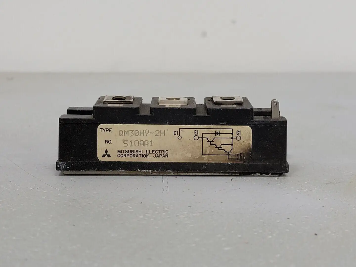 Used MITSUBISHI QM30HY-2H Misc Electrical & Power Parts British Columbia CA | Lenmark #254588