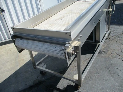 Stainless Steel Washdown Conveyor W/ Plastic Belt and Heater, Plastic Belt damaged and may need to be replaced