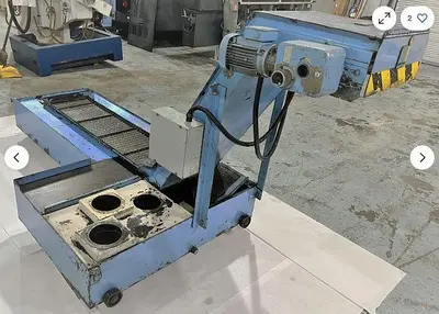 USED 1996 MAYFRAN CHIP CONVEYOR FOR A MAZAK HTC400
