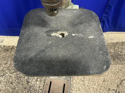 Used DELTA 17900 Heavy Duty & Sensitive Single Spindle Drills Ohio US | HGR 24 #1276087
