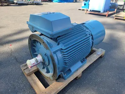NEW ABB MOTORS M2BA315SMB6V15