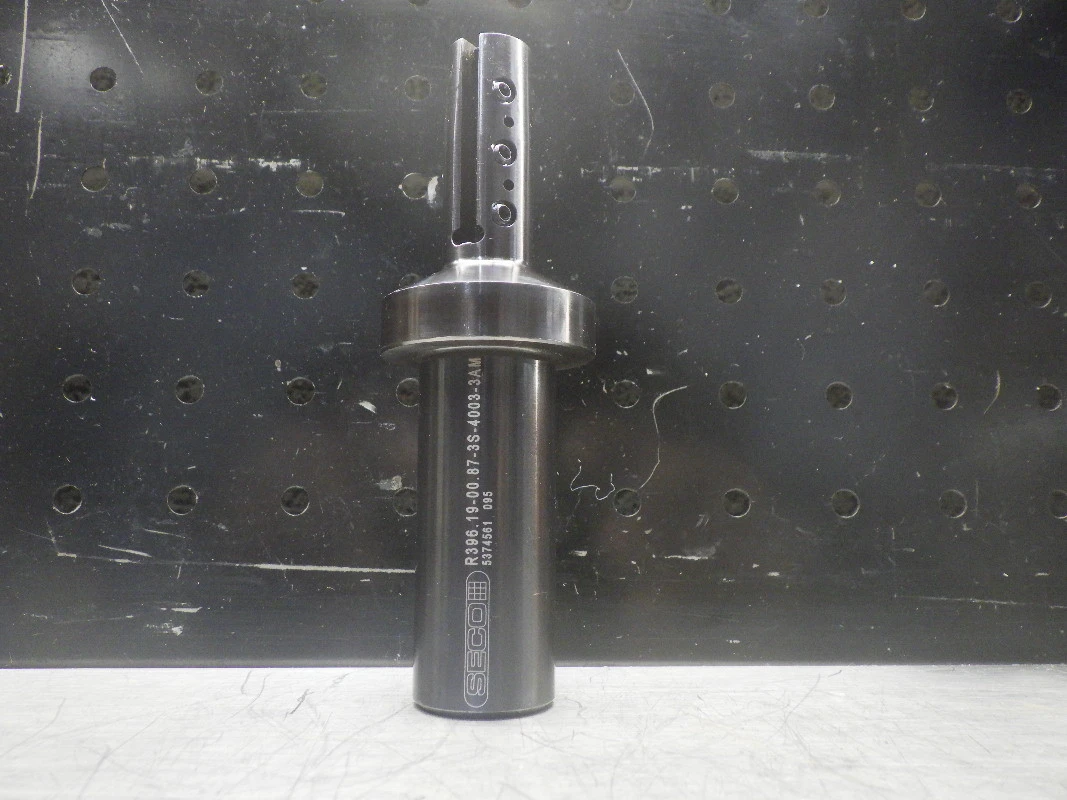 SECO 22mm Indexable Thread Mill 1" Shank R396.19-00.87-3S-4003-3AM (LOC3118C)