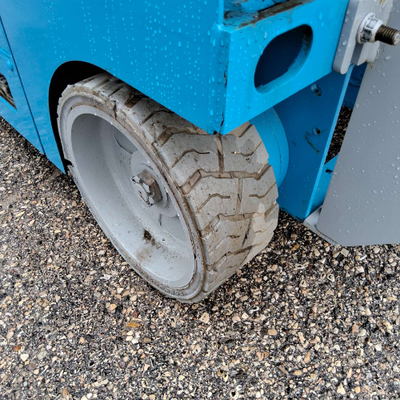 USED 2017 Genie GS-1930