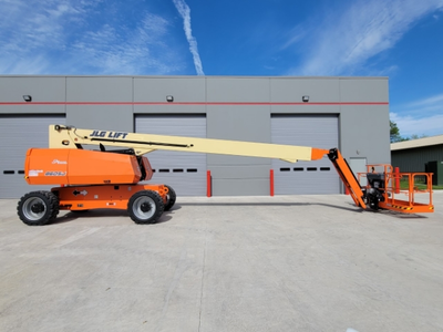 USED 2016 JLG 860SJ