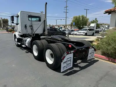 Used 2016 VOLVO VNM64T Conventional trucks California US | Commerce Truck Equipment Sales #1548784