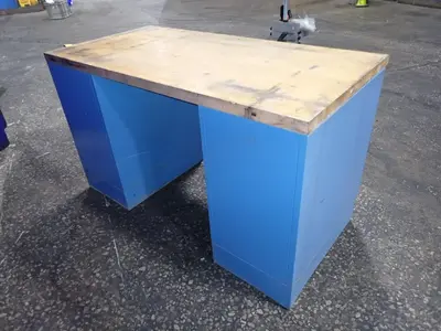 Lista 60" X 30" Workbench