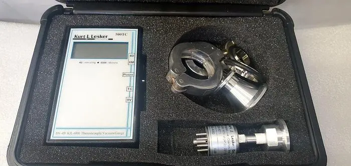 KURT J. LESKER 500TC  THERMOCOUPLE VACUUM GAUGE