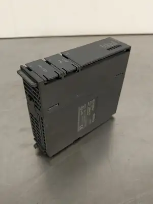 USED Mitsubishi Electric MELSEC-Q