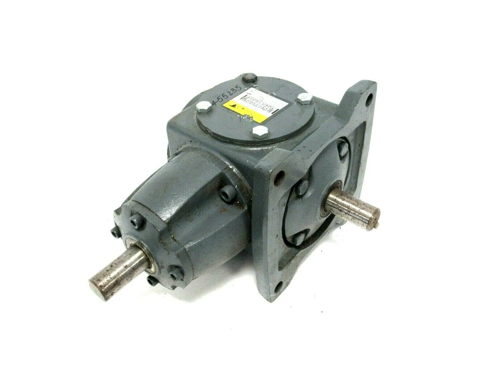 USED BOSTON GEAR VR246QOM5 SPIRAL BEVEL GEARBOX 2:1
