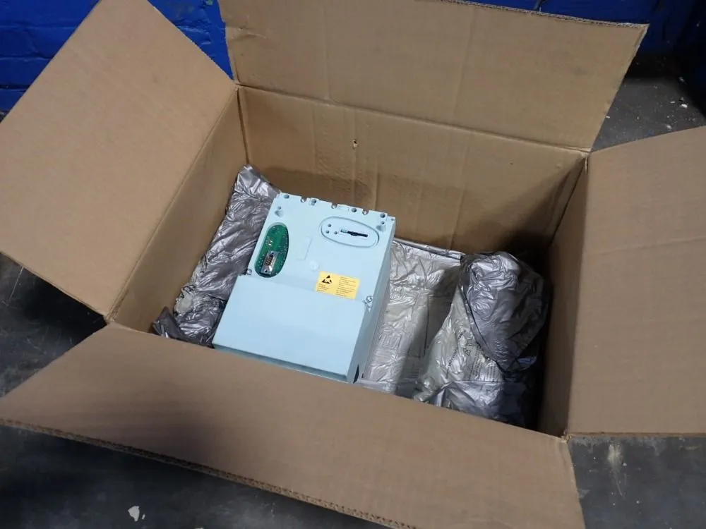 Used SIEMENS 6SL32350TE211RB0 Power Converters - Battery Chargers Ohio US | HGR 24 #751963