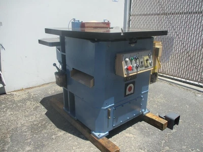 USED AMADA CSW-220