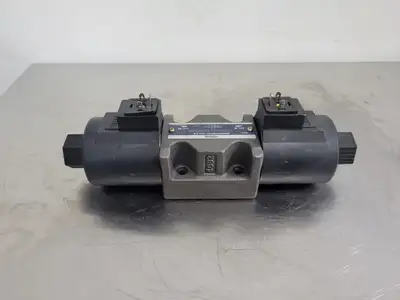 NEW YUKEN DSG-03-3C3-D12-N-5090