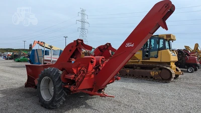 USED 1957 FORD 971