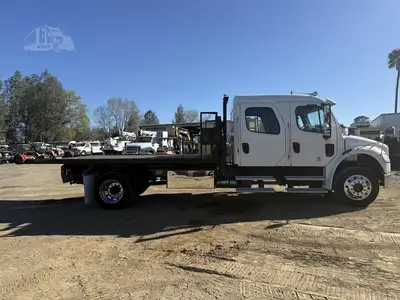 Used 2018 FREIGHTLINER BUSINESS CLASS M2 106 Hooklifts & Roll-Offs California US | Mittry Construction #1363502