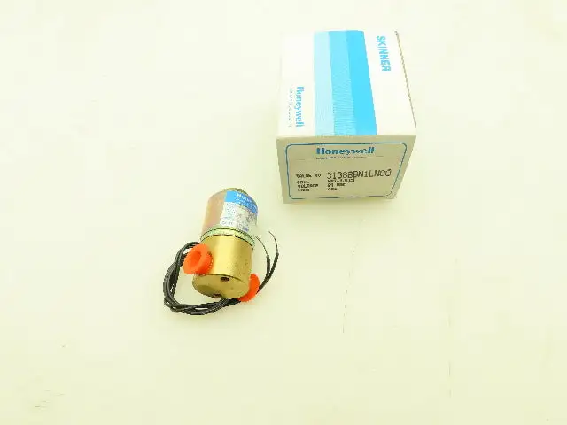 Honeywell Skinner 3138BBN1LN00 Solenoid Valve 3-Way NO 24VDC 60 PSI 1/8" NPT