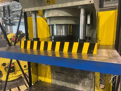 2014 ACCURL HPP x 160T / 16T Hydraulic Press | Universal Press & Machinery (UPM) (10)