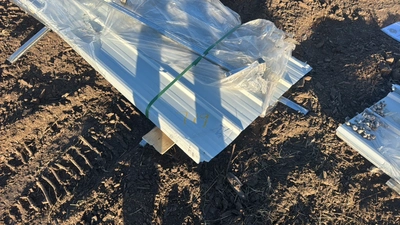 GALVANIZED CORRUGATED STEEL SHEET Few Damaged