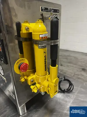 USED Vector Freund-Vector TFC-LAB Micro Roll Compactor & Granulator
