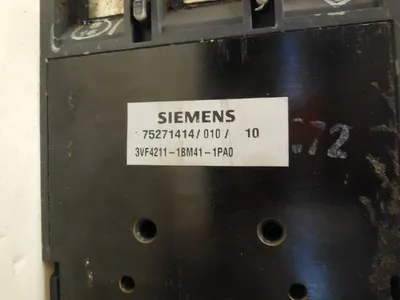 USED SIEMENS 3VF4211-1BM41-1PA0 CIRCUIT BREAKER 3VF42111BM411PA0