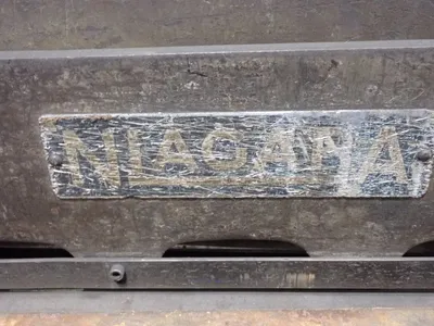 Niagara 72" Sheet Metal Power Shear