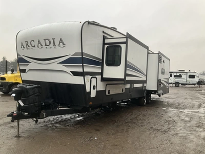 Used 2022 KEYSTONE ARCADIA Campers, Caravans, Motorhomes Michigan US | Miedema Asset Management Group #1304645