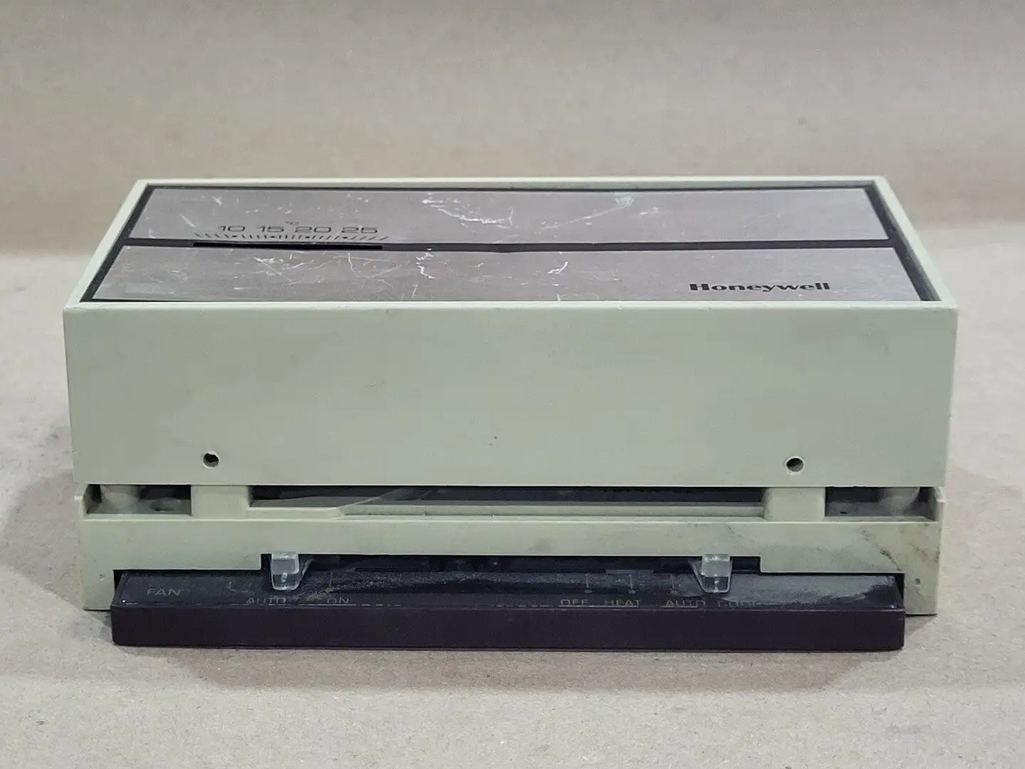 NEW HONEYWELL T874A-1226