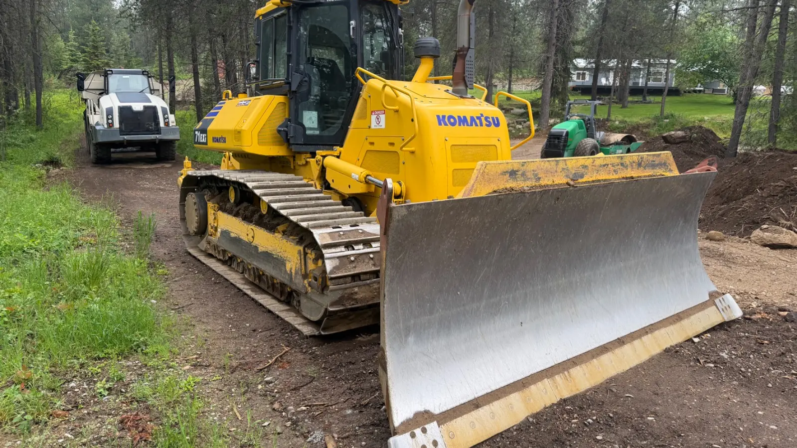 USED 2021 Komatsu D71EXI-24