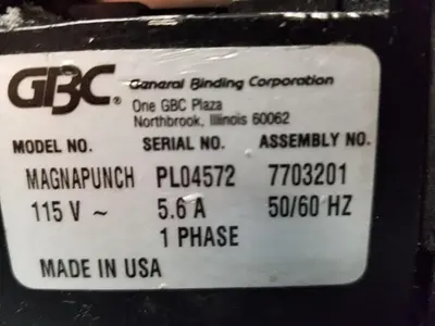 GBC Magna Punch