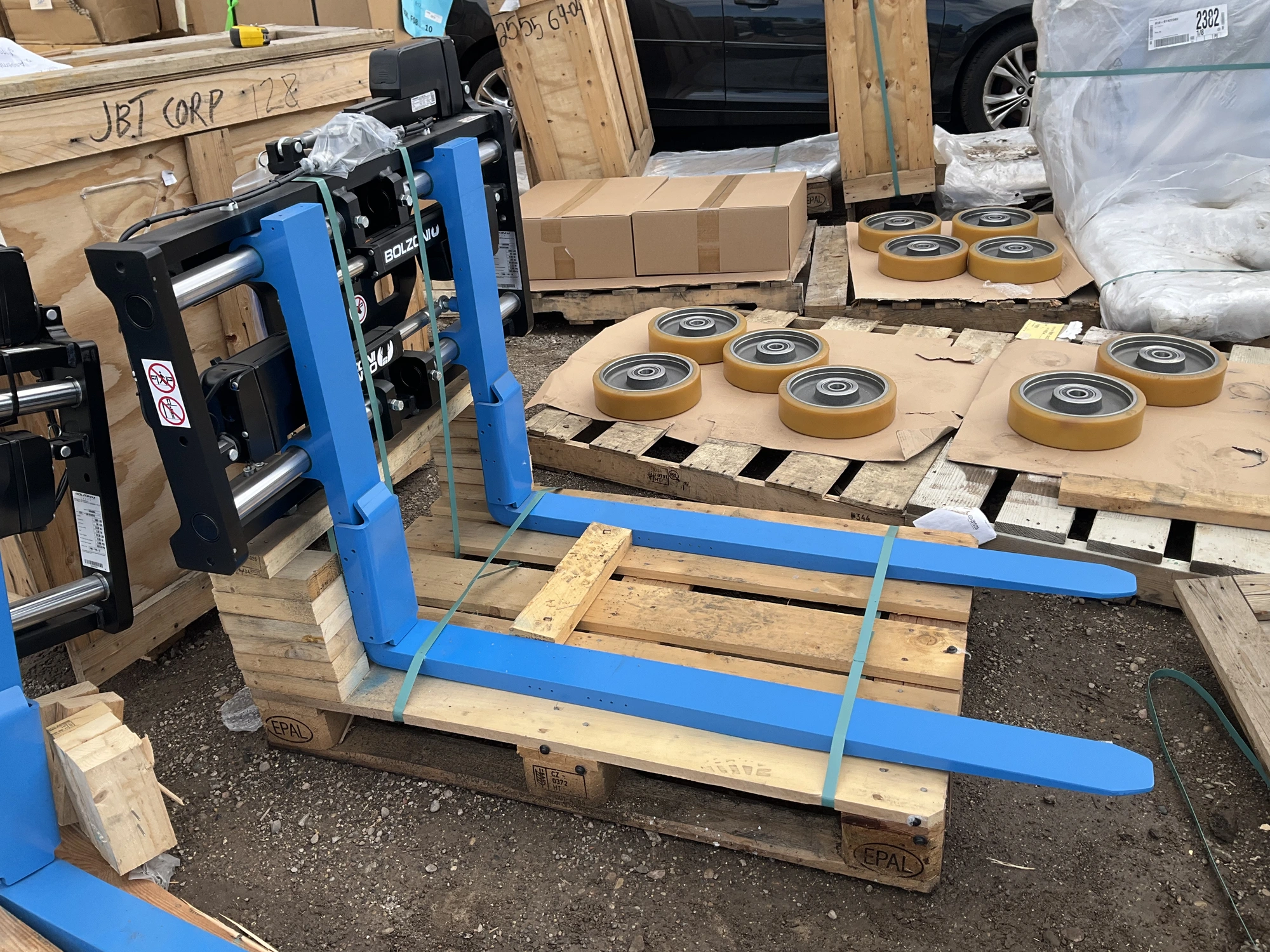 Used _UNKNOWN_ _UNKNOWN_ Pallet Forks Michigan US | Miedema Asset Management Group #1437189