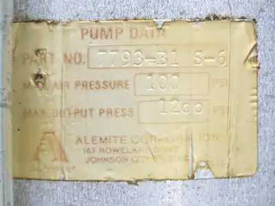 Alemite 7793-B1 Pneumatic Oil Pump 16gal Drum 1200 PSI 1/2" Outlet