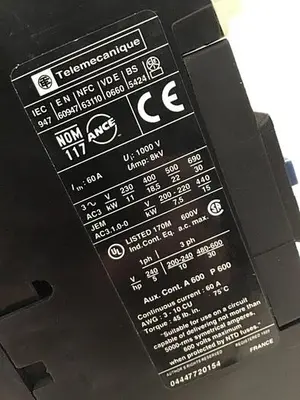 USED TELEMECANIQUE LP1D4011