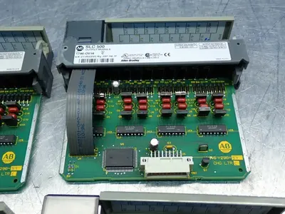 Used ALLEN BRADLEY 1746OV16 PLC Input & Output Ohio US | HGR 24 #1150761
