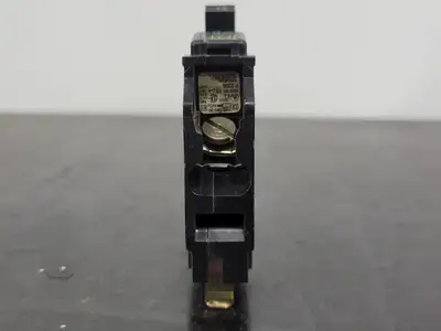 USED SQUARE D QO115