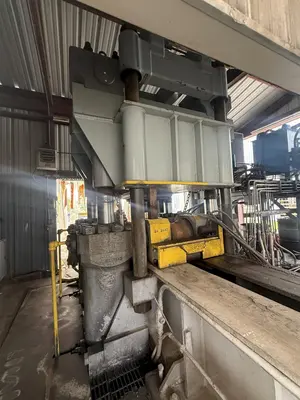 2000 TON HEAVY DUTY 4-POST HYDRAULIC PRESS, USED FOR STRAIGHTENING PIPE & BAR: YOBRO #25137