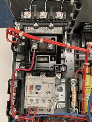 Used ALLEN BRADLEY 2112B-BDB-6P-7FEEE-24R-39/41-111 X Starters | Surplus Asset Holdings #1204407
