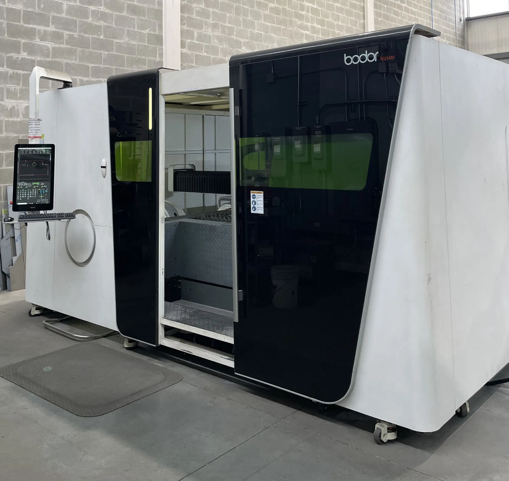 USED 2021 BODOR P3015