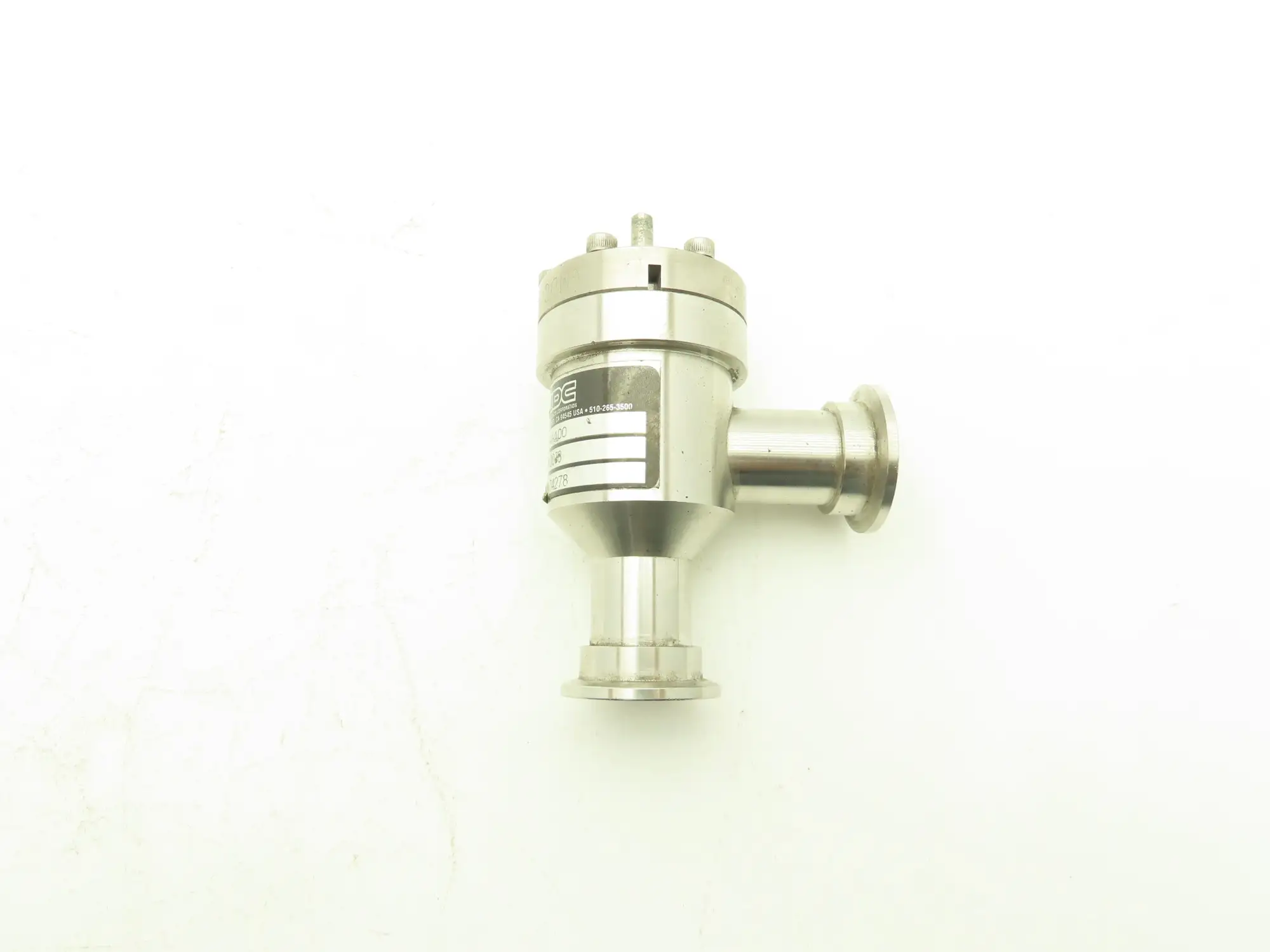 MDC KAV-100 Manual Pneumatic Angle Valve Vacuum Isolation 1" Connection