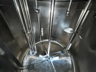 2,500L Stainless Steel Electrically Heated & Jacketed Mixing Tank