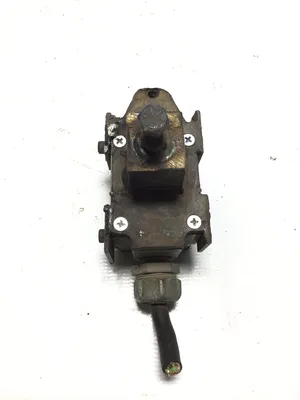 Square D TUA5 Heavy Duty Limit Switch 20A 5A