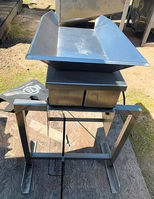Feeder, Vibratory, 10" x 24", S/st, #S743933