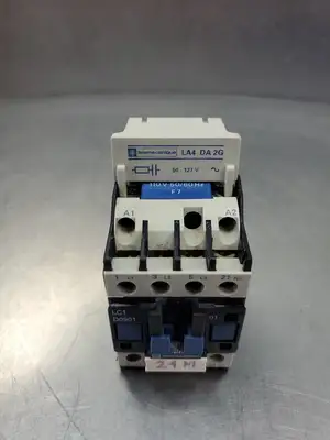 TELEMECANIQUE LC1D0901 25A Contactor w/LA4DA2G Module. 4B-34