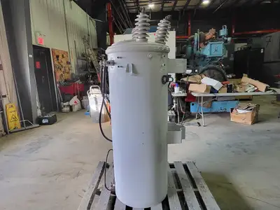 112.5 kVA Three Phase Distribution Transformer Pri 4160V, Sec 600Y/347V