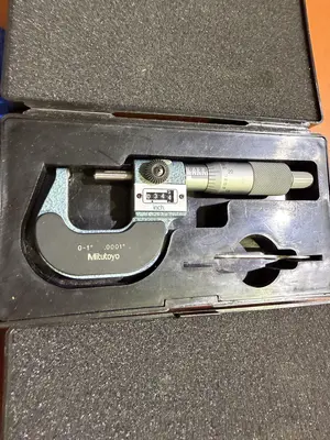 (2) Mitutoyo 0-1" x .0001" Micrometer & Radius Gage Set