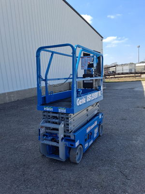 USED 2017 Genie GS-1930